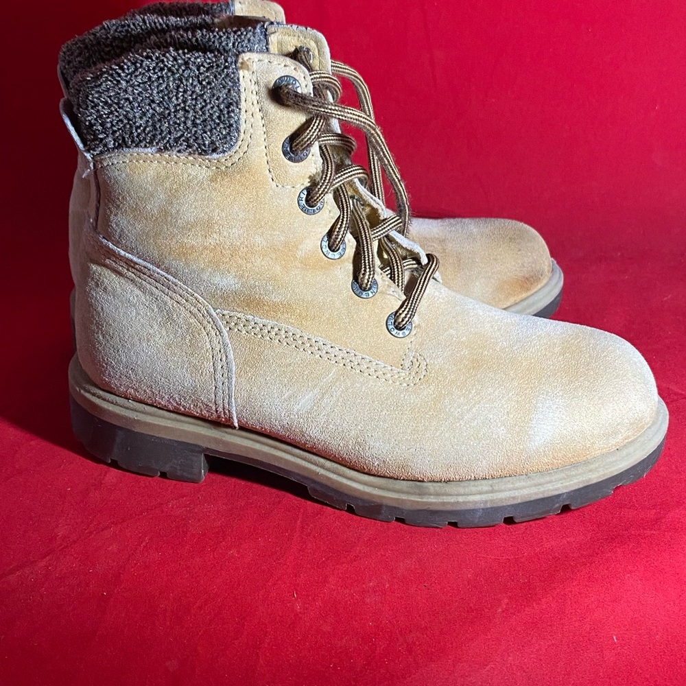 Womens Wolverine Brown Suede Lace Up Boots
